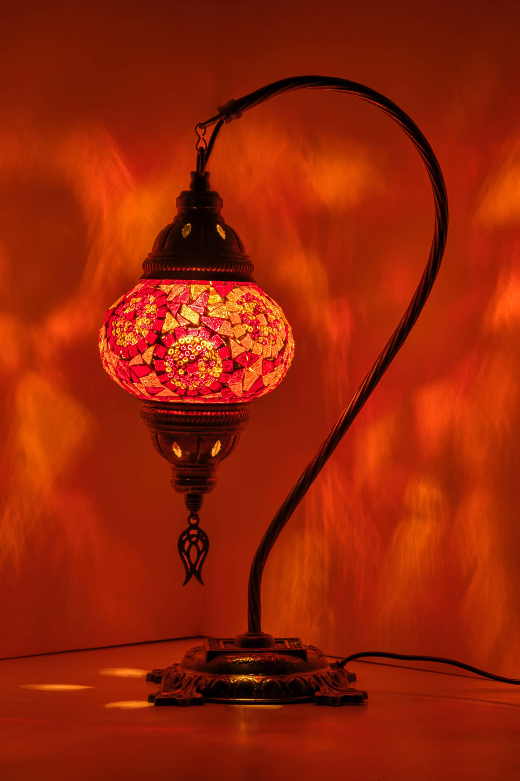 🌿 Handmade Swan Neck Mosaic Lamps Spring–Summer Bestseller: Ecru Snow Flakes