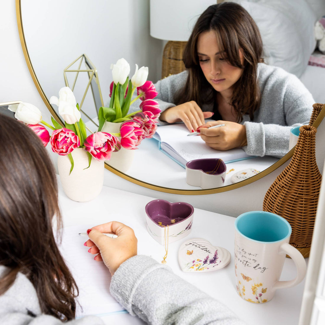 Grandma - 3.75" Keepsake Box