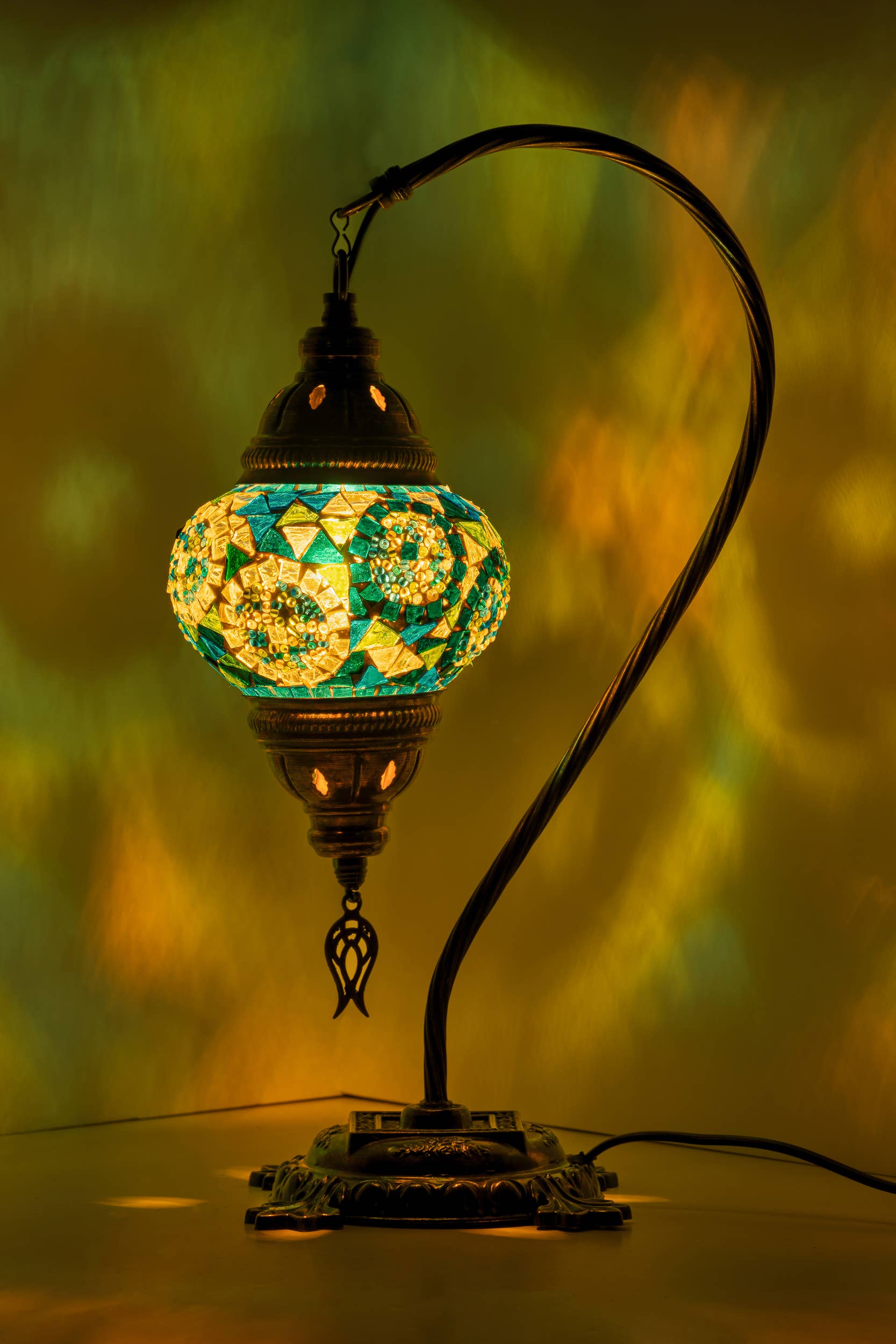 🌿 Handmade Swan Neck Mosaic Lamps Spring–Summer Bestseller: Ecru Snow Flakes