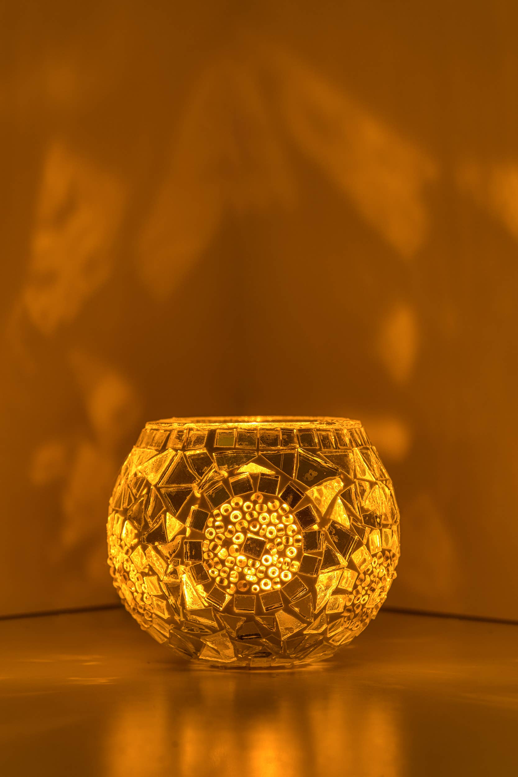 KAFTHAN Large Mosaic Glass Candle Holder: Blue Center Circle w/Star