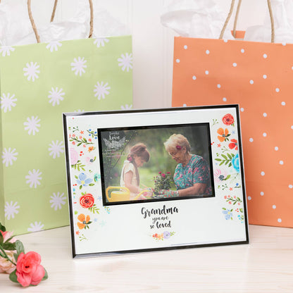 Grandma - 9.25" x 7.25" Frame
(Holds 6" x 4" Photo)